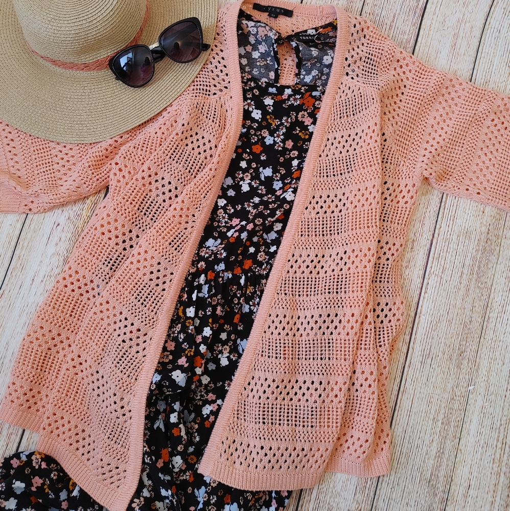 Cyrus light weight knitted cardigan